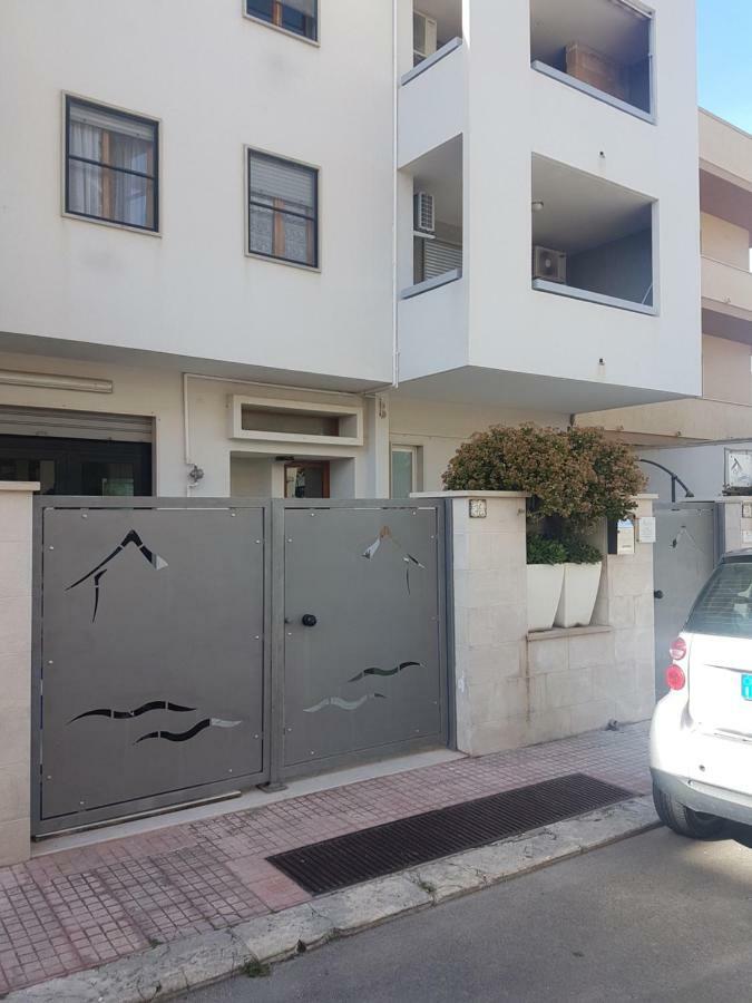 Villa A Monopoli Da Nicolo' Family Exterior foto